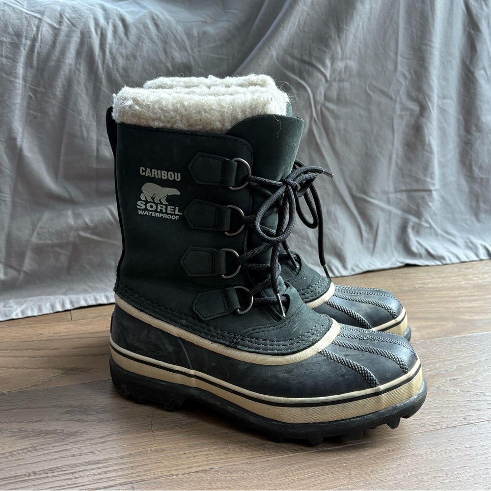 Sorel Caribou Boots (Barely Worn)